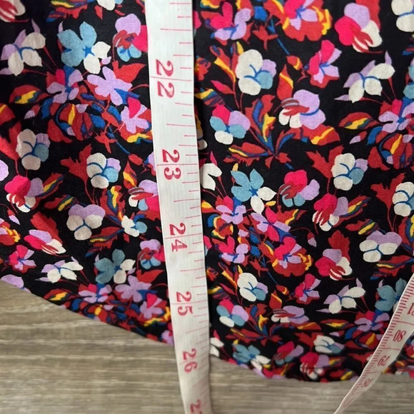 J Crew Tie Neck Tuxedo Shirt Ruffles Liberty Art Fabrics Sarah Print - Picture 11 of 12